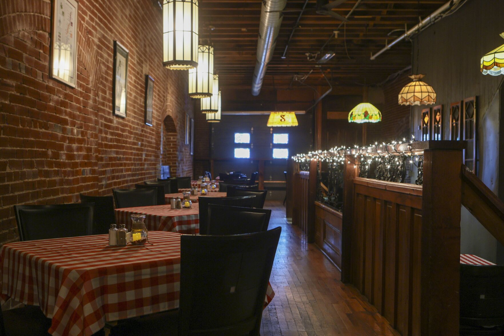 Riccardo's on Broadway is serving up red sauce